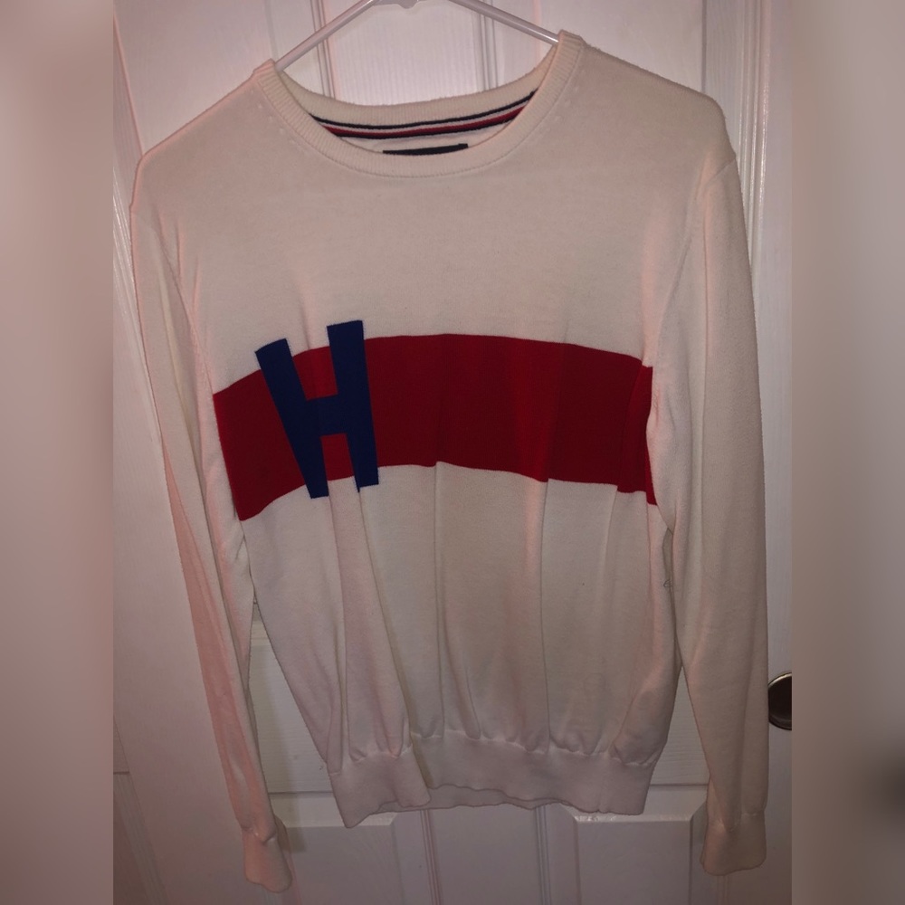 Tommy Hilfiger sweater